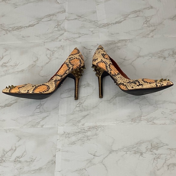 RACHEL Roy Miyang Snakeskin Leather Embellished Spiked Toe Stiletto Heeled Pumps - Picture 9 of 15